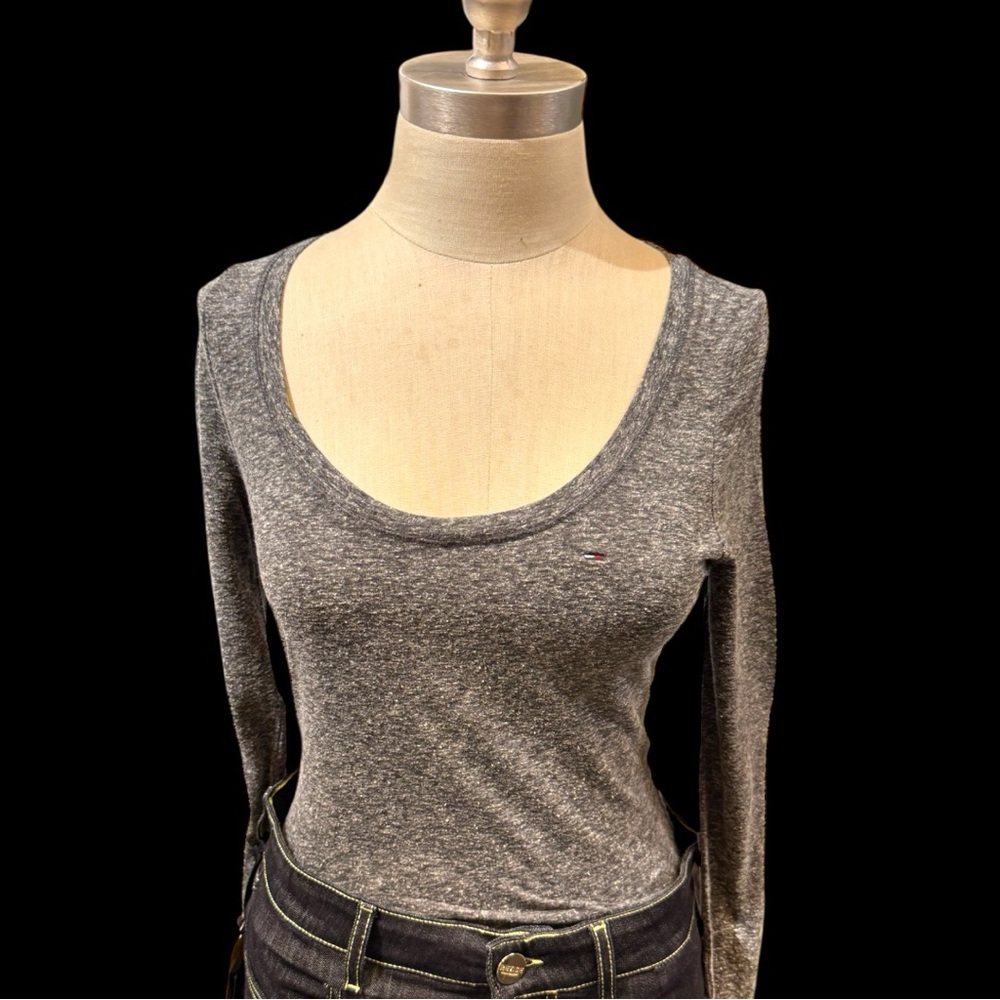 NWT Tommy Hilfiger Women's Gray Long Sleeve Top - XS